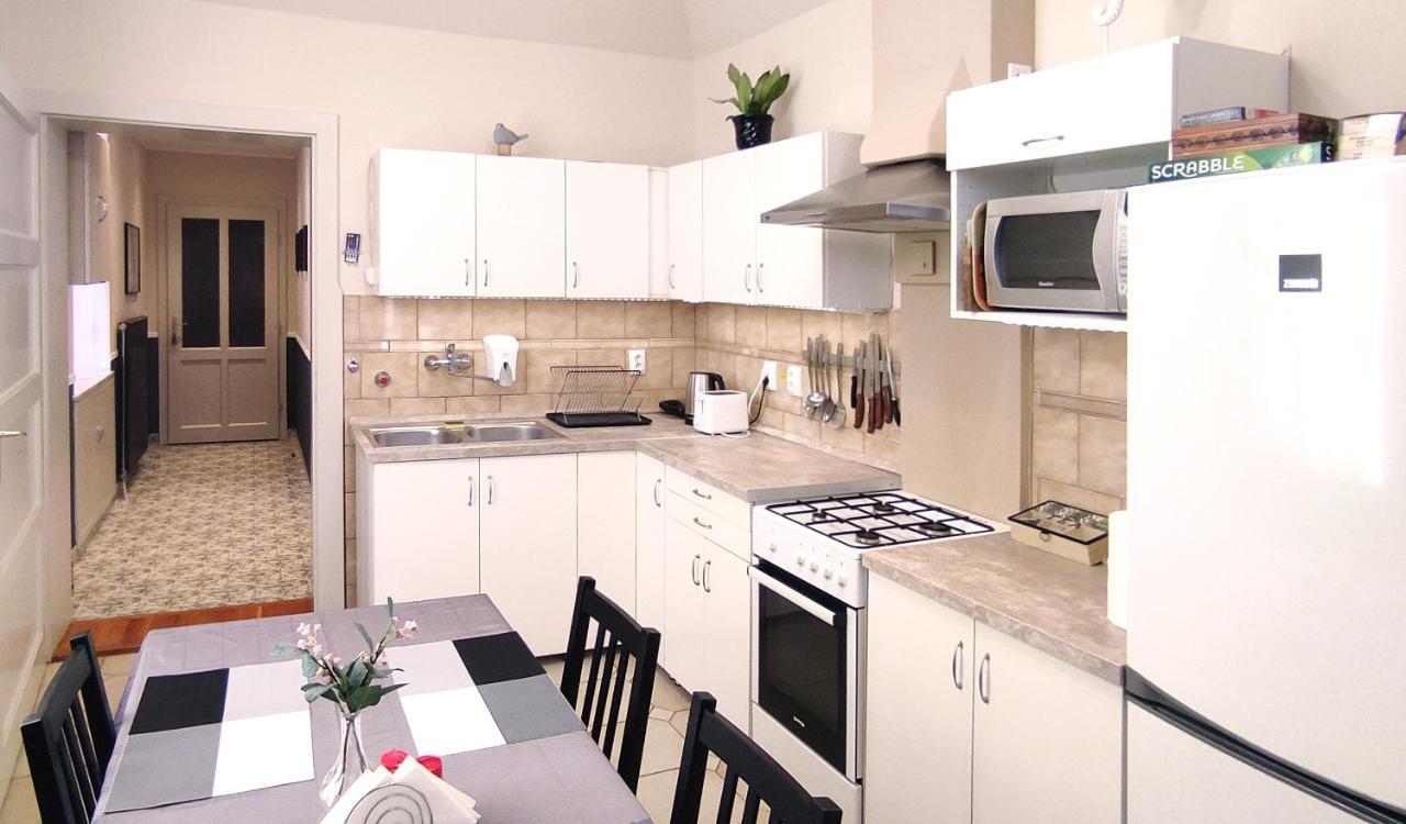 Center Apartman แซแก็ด ภายนอก รูปภาพ