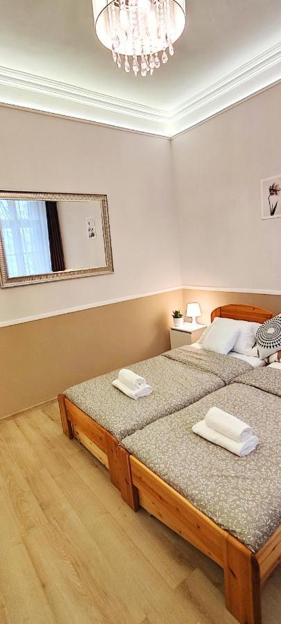 Center Apartman แซแก็ด ภายนอก รูปภาพ