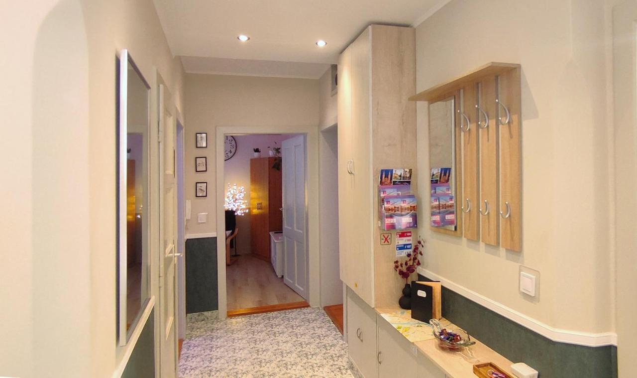 Center Apartman แซแก็ด ภายนอก รูปภาพ